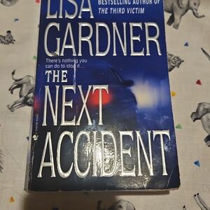 The Next Accident by Lisa Gardner - Blue Cover